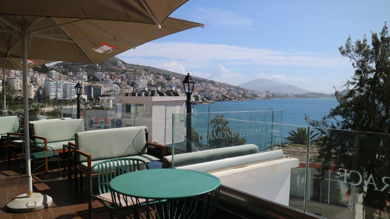 Diamond Hotel Sarandë エクステリア 写真