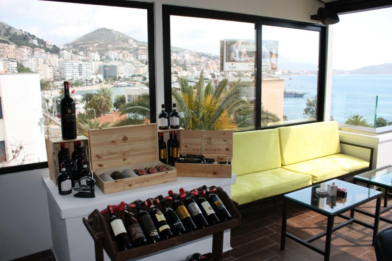 Diamond Hotel Sarandë エクステリア 写真